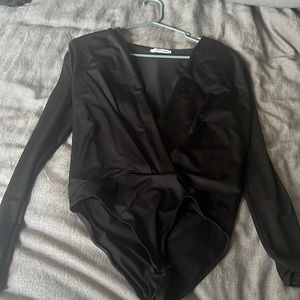 Zara trafaluc size sm deep v neck body suit